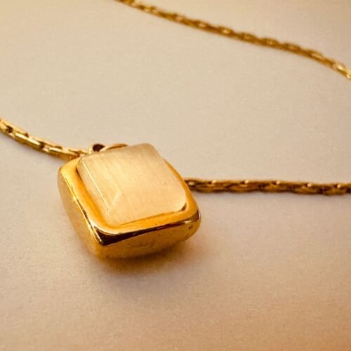 Noor Charm
