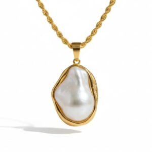 Baroque Pearl Pendant Necklace